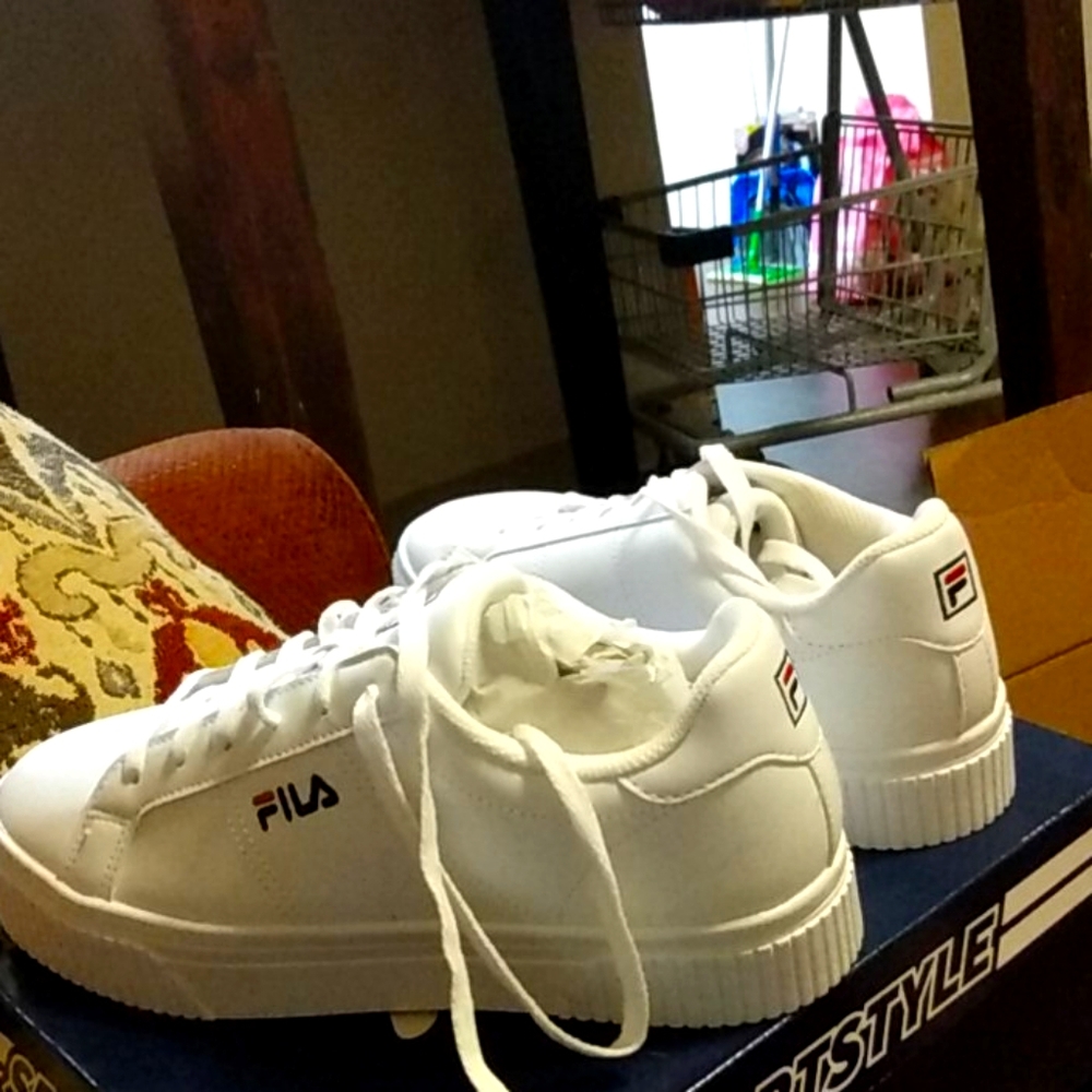 FILA Panache white platform sneakers size 10